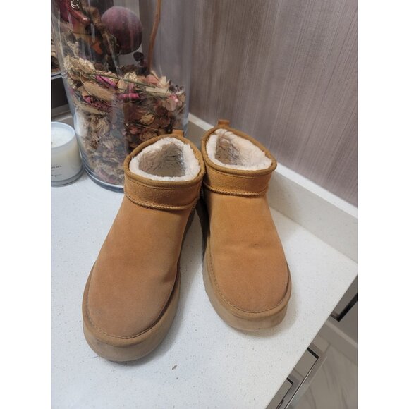 UGG Roughland Shoes - UGG Mini Ankle Suede Boots | Australian Sheepskin | Water Resistant| Sz 12 Brown